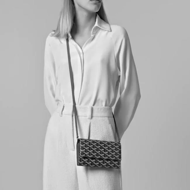 video Varenne Continental Wallet